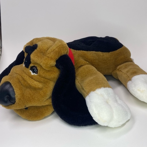 Dan Dee Other - 2/$30 | Vintage Dan Dee Bassett hound stuffed dog plush